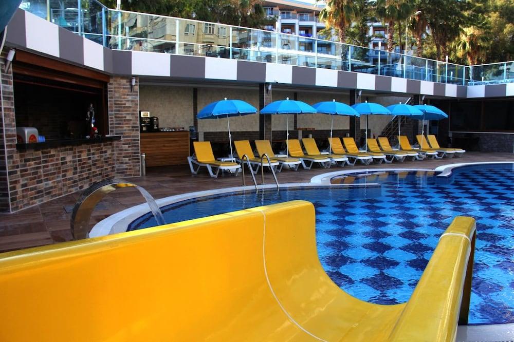 Merlin Beach Park Hotel Tosmur 外观 照片